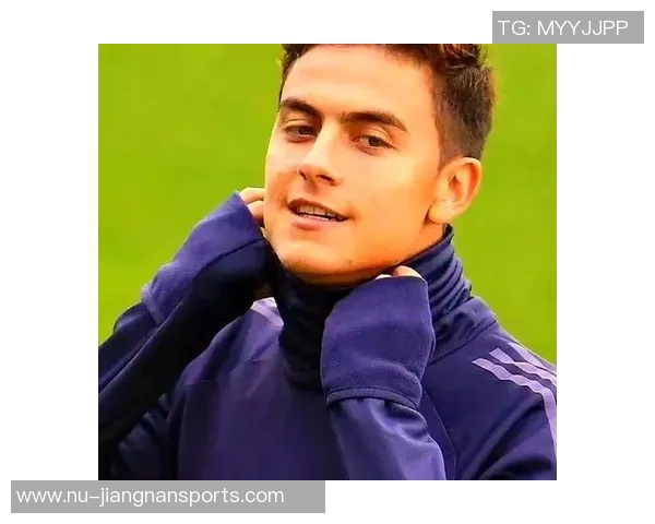 四大足球球星谁最帅探讨 颜值与实力的完美结合